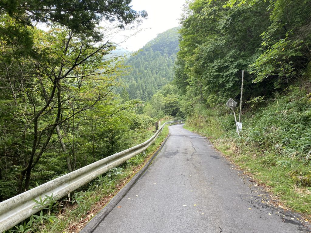 横谷峡遊歩道